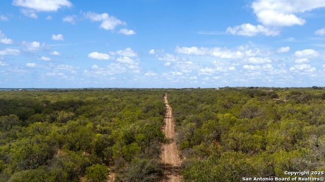 Listing photo id 35 for 000 Cr 765  