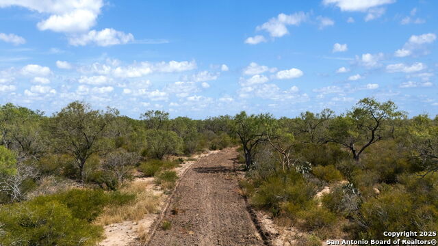 Listing photo id 36 for 000 Cr 765  