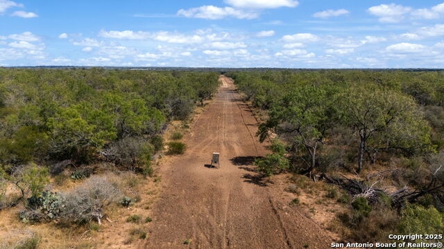 Listing photo id 4 for 000 Cr 765  