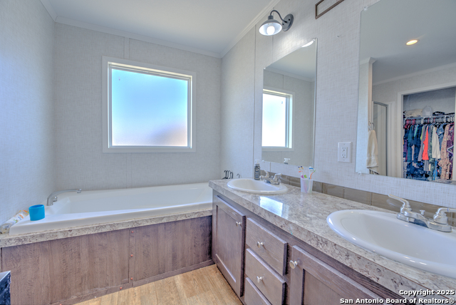 Image 12 of 17 For 7109 Loop 1604 #313 W 313