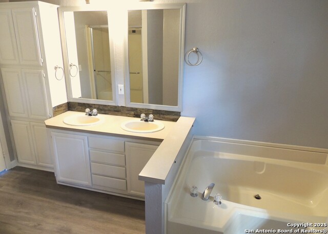 Image 19 of 28 For 1456 Lonesome