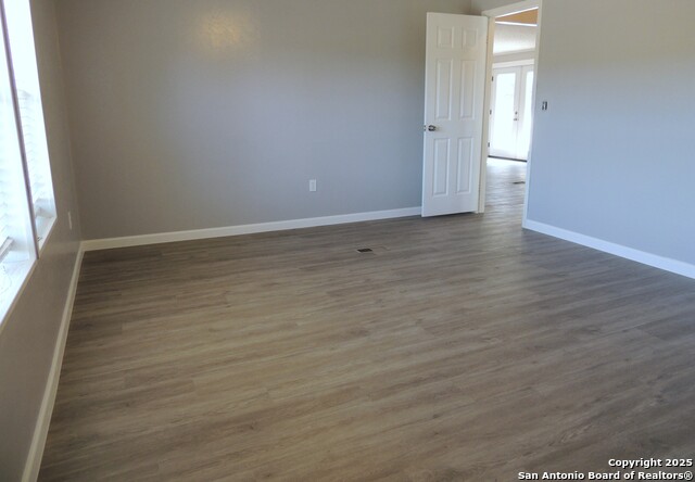 Image 21 of 28 For 1456 Lonesome