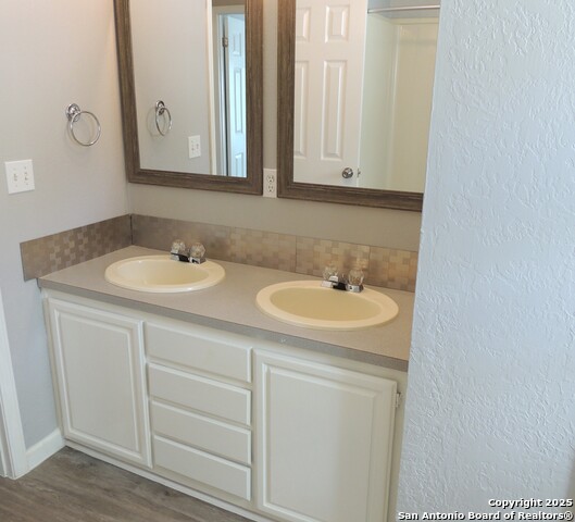 Image 24 of 28 For 1456 Lonesome