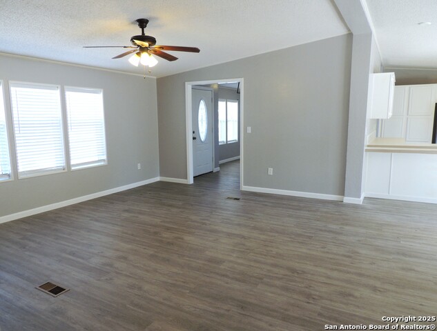 Image 6 of 28 For 1456 Lonesome