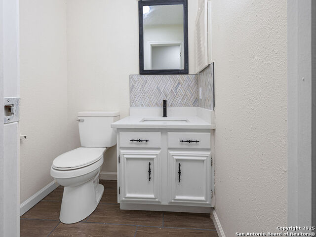 Image 27 of 50 For 3442 Wimbledon