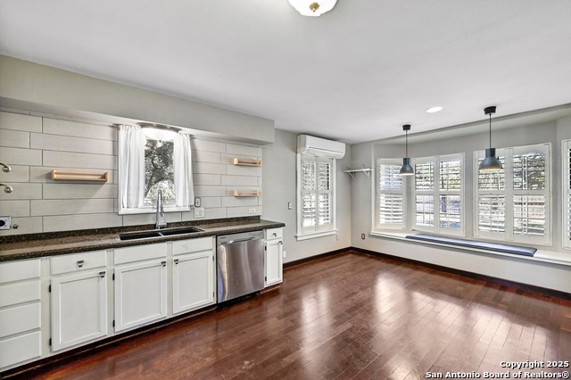 Image 17 of 40 For 1005 4th  