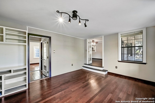 Image 21 of 40 For 1005 4th  