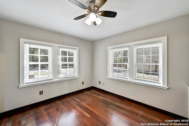 Image 29 of 40 For 1005 4th  