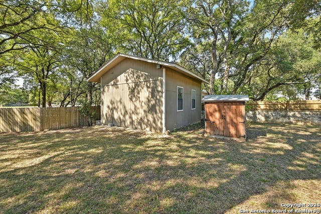 Image 34 of 40 For 1005 4th  