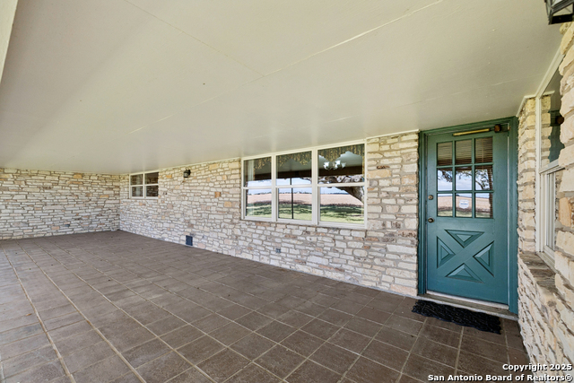 Listing photo id 19 for 3830 County Road 541