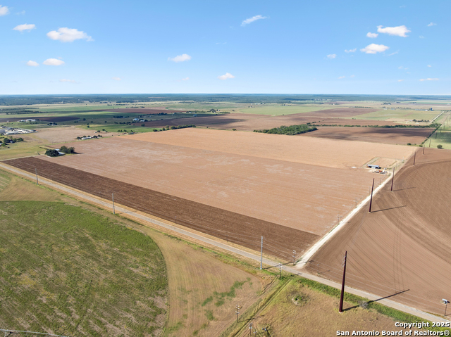 Listing photo id 26 for 3830 County Road 541