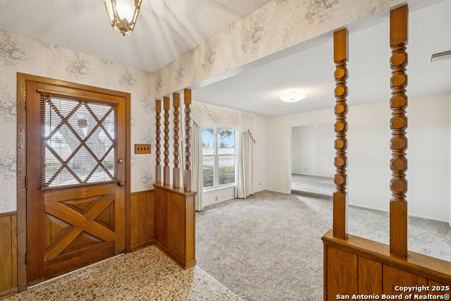 Listing photo id 5 for 3830 County Road 541