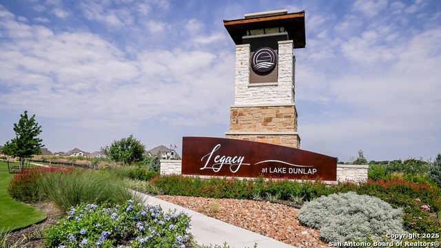 Image 3 of 3 For 228 Alpine Lakes