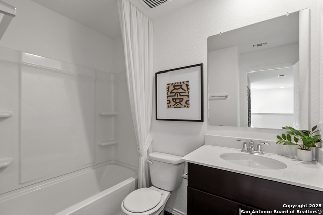 Image 25 of 27 For 13707 Anchor Way