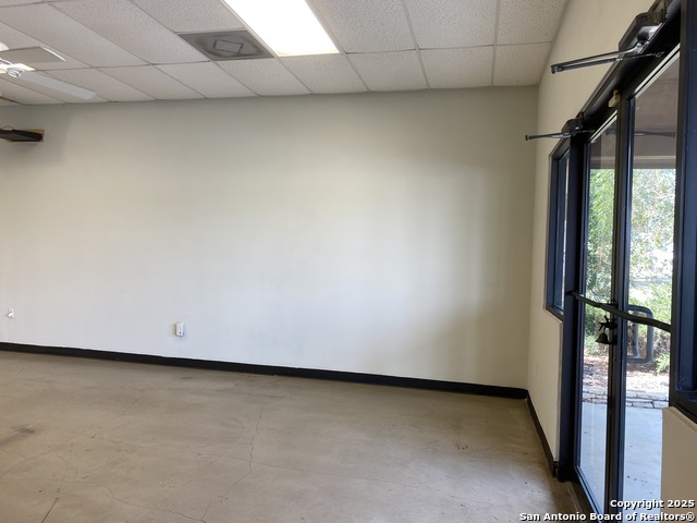 Listing photo id 2 for 7150 Whippoorwill 4