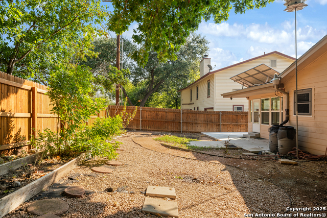 Image 29 of 30 For 6007 Merrimac Cv