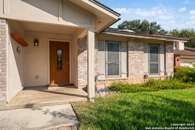 Image 3 of 30 For 6007 Merrimac Cv