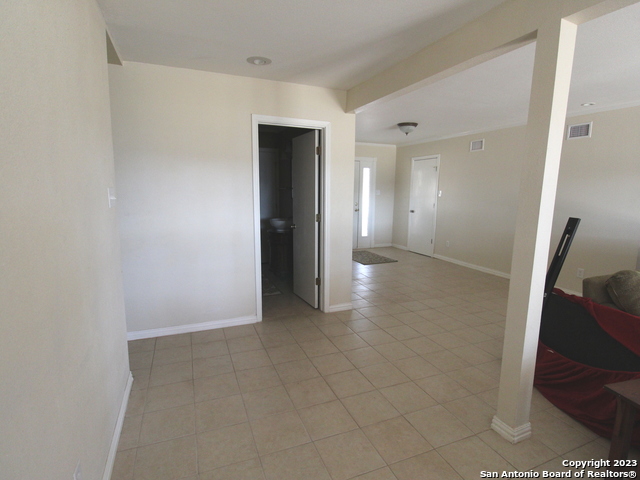 Image 17 of 26 For 980 Pebble Beach Dr Nw