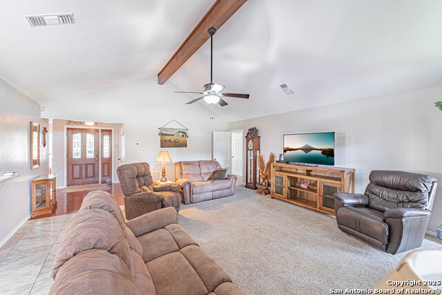 Image 16 of 39 For 729 Heritage Dr