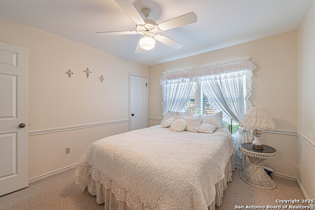 Image 23 of 39 For 729 Heritage Dr