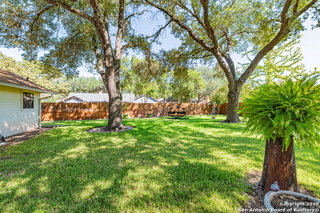 Image 34 of 39 For 729 Heritage Dr