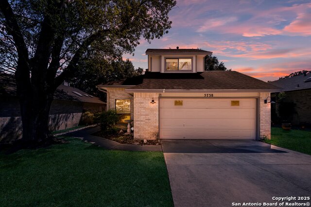 Image 2 of 22 For 5738 Spring Sunshine