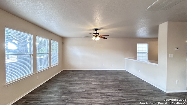 Image 13 of 41 For 134 Agency Oaks