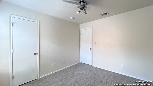 Image 32 of 41 For 134 Agency Oaks