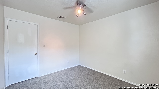 Image 33 of 41 For 134 Agency Oaks
