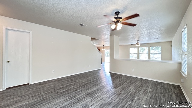 Image 4 of 41 For 134 Agency Oaks