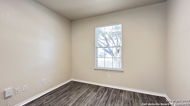Image 7 of 41 For 134 Agency Oaks
