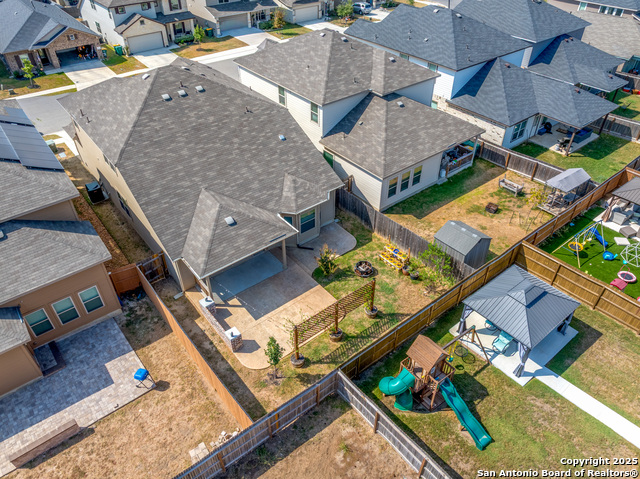 Listing photo id 39 for 9223 Yaya