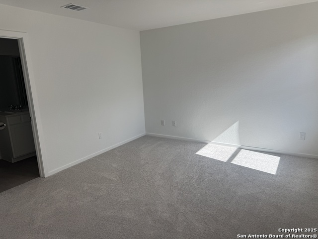 Image 5 of 11 For 231 Ottawa Way