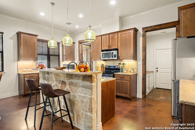 Image 11 of 50 For 414 Spacious Sky