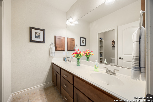 Image 25 of 50 For 414 Spacious Sky