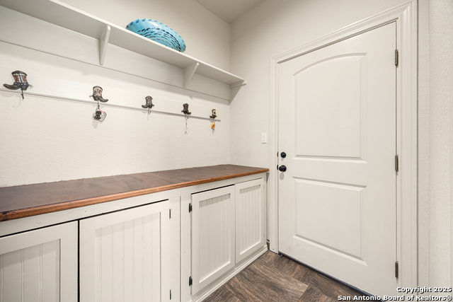 Image 28 of 50 For 414 Spacious Sky