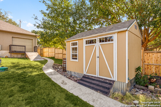 Image 37 of 50 For 414 Spacious Sky