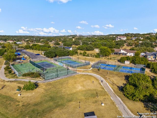 Image 46 of 50 For 414 Spacious Sky