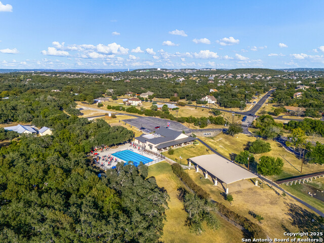 Image 48 of 50 For 414 Spacious Sky