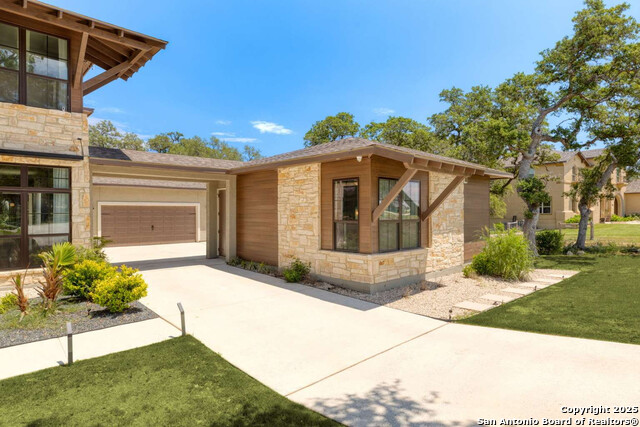 Listing photo id 42 for 118 Madrone Trl