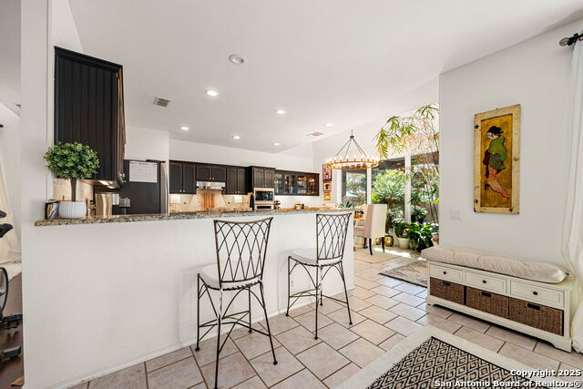 Listing photo id 12 for 18039 Summer Knoll