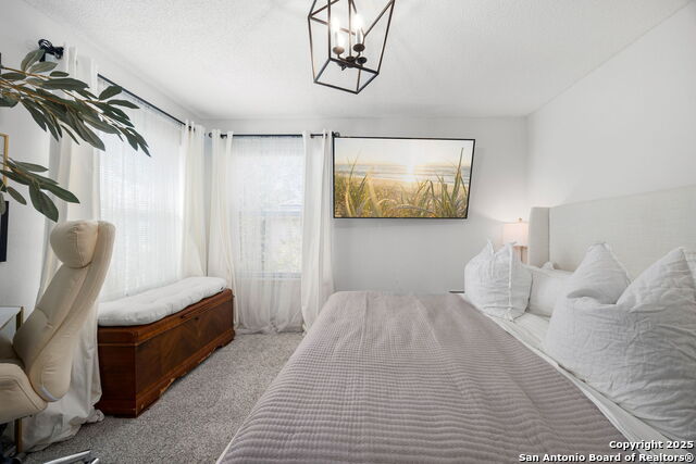Listing photo id 24 for 18039 Summer Knoll