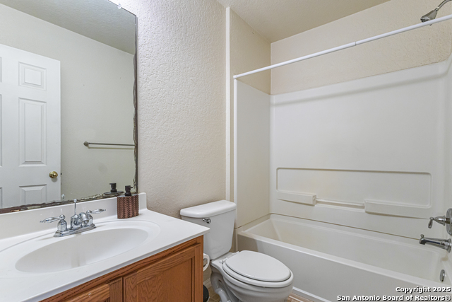 Image 13 of 21 For 7010 Palacios Cv