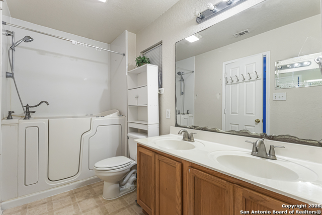 Image 9 of 21 For 7010 Palacios Cv