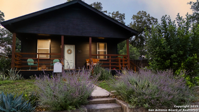 Image 2 of 18 For 315 Sandmeyer