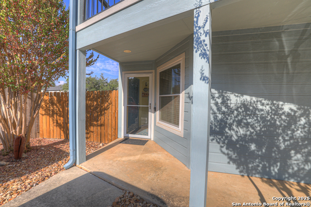 Image 27 of 35 For 1603 Parkview Apt D1