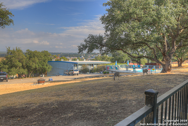 Image 31 of 35 For 1603 Parkview Apt D1