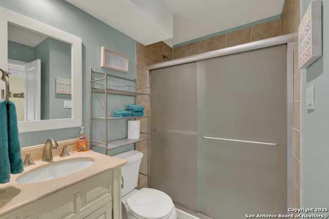 Image 8 of 35 For 1603 Parkview Apt D1