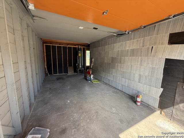 Image 14 of 14 For 607 Blakeley Dr