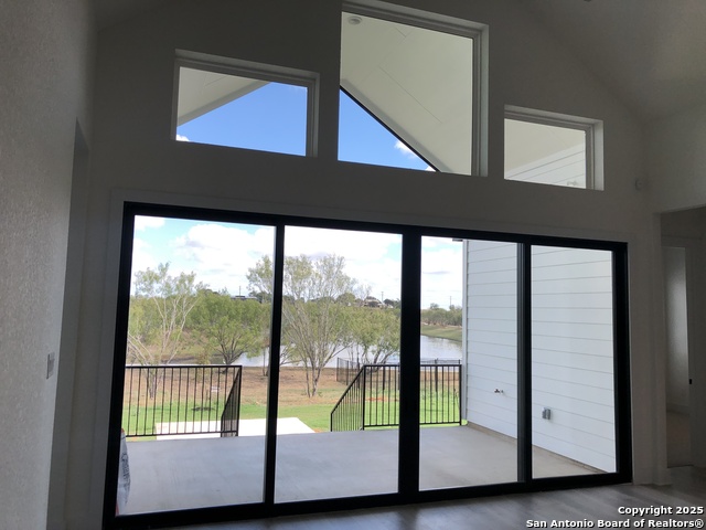 Image 17 of 52 For 8911 Vaca Pass